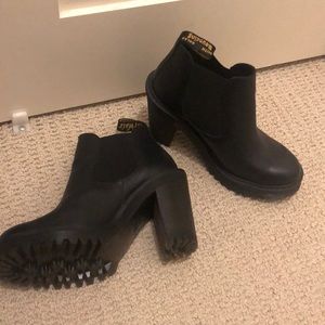 DR. MARTENS HEEL BOOTS WOMENS